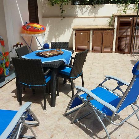 Villino Messina Apartment ซานวิโต โลคาโป ภายนอก รูปภาพ