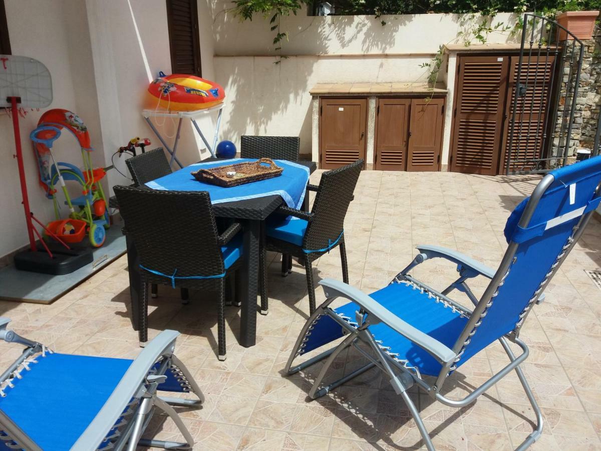 Villino Messina Apartment ซานวิโต โลคาโป ภายนอก รูปภาพ